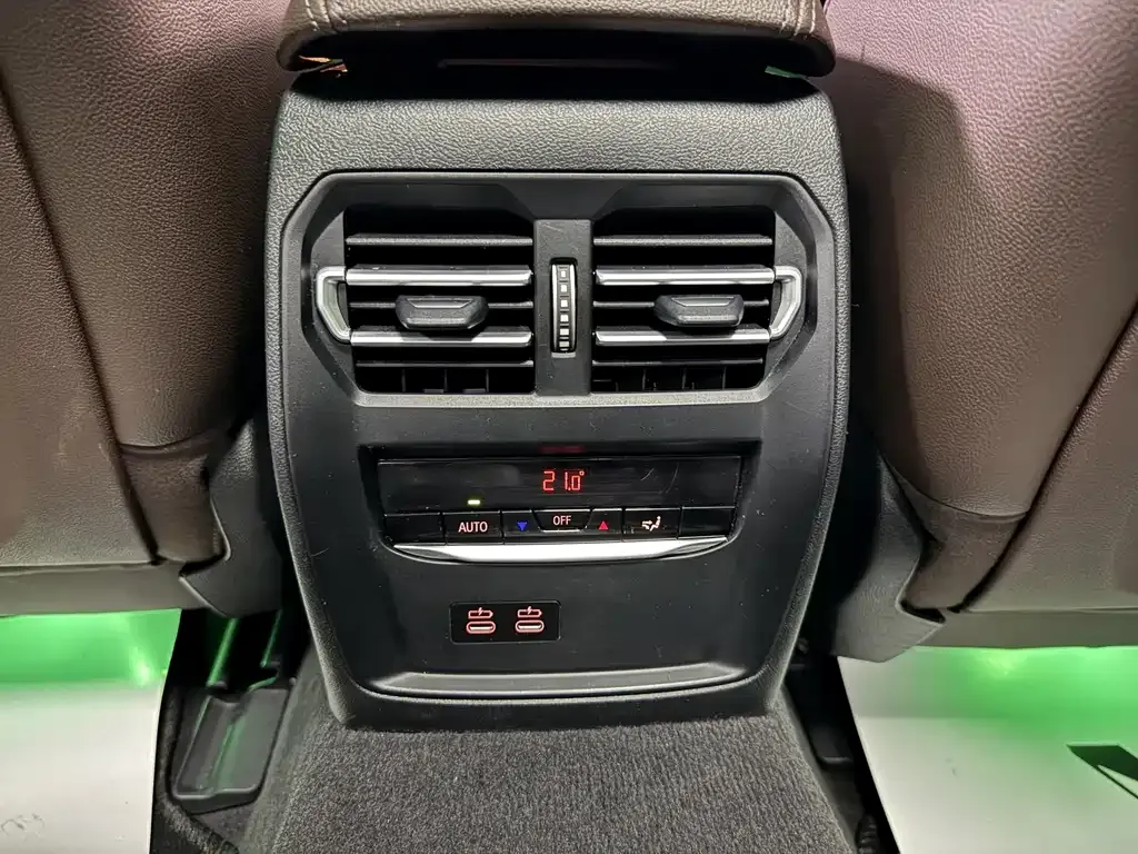 BMW i3 — фото 10