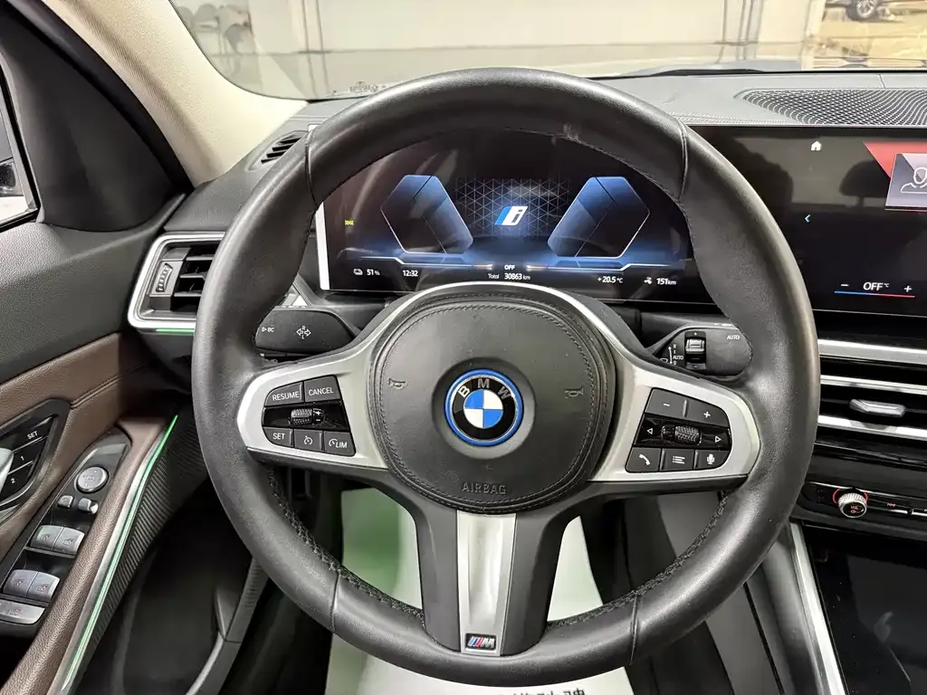 BMW i3 — фото 9
