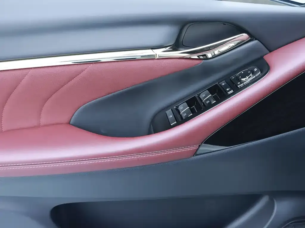 GAC Motor Trumpchi M8 — фото 3