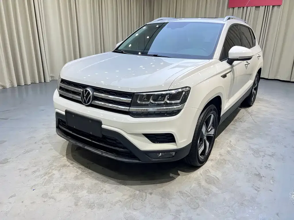 Volkswagen Tharu — фото 1
