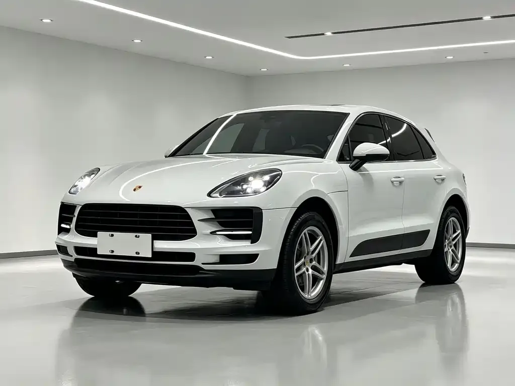 Porsche Macan — фото 1