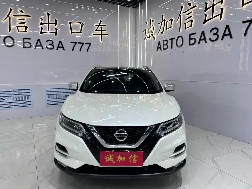 Nissan Qashqai — фото 8