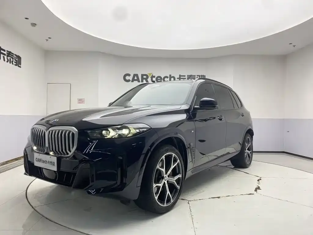 BMW X5 — фото 1