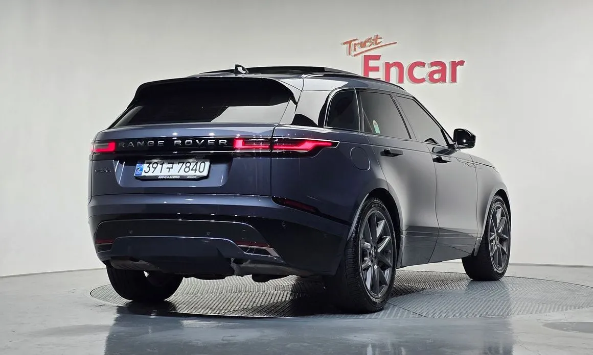 Land Rover Range Rover Velar — фото 5