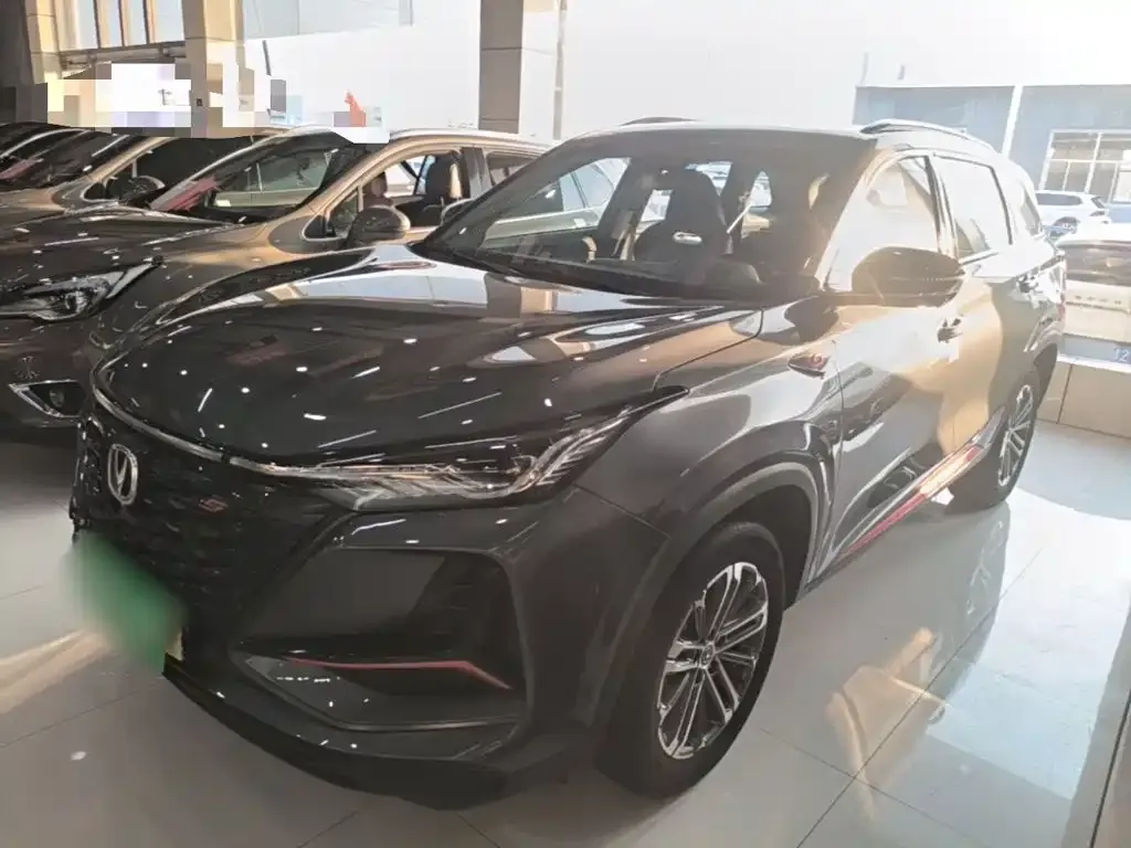 Changan CS75PLUS — фото 1
