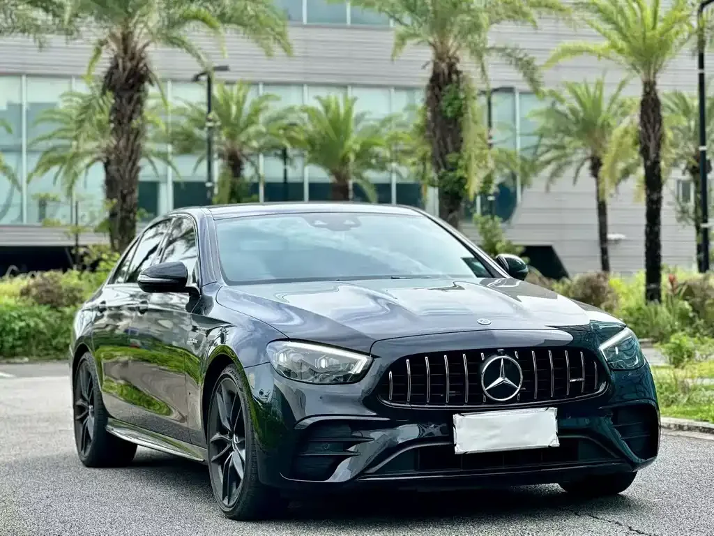 Mercedes-Benz E-Class AMG — фото 3