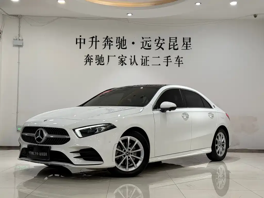 Mercedes-Benz A-Class — фото 1
