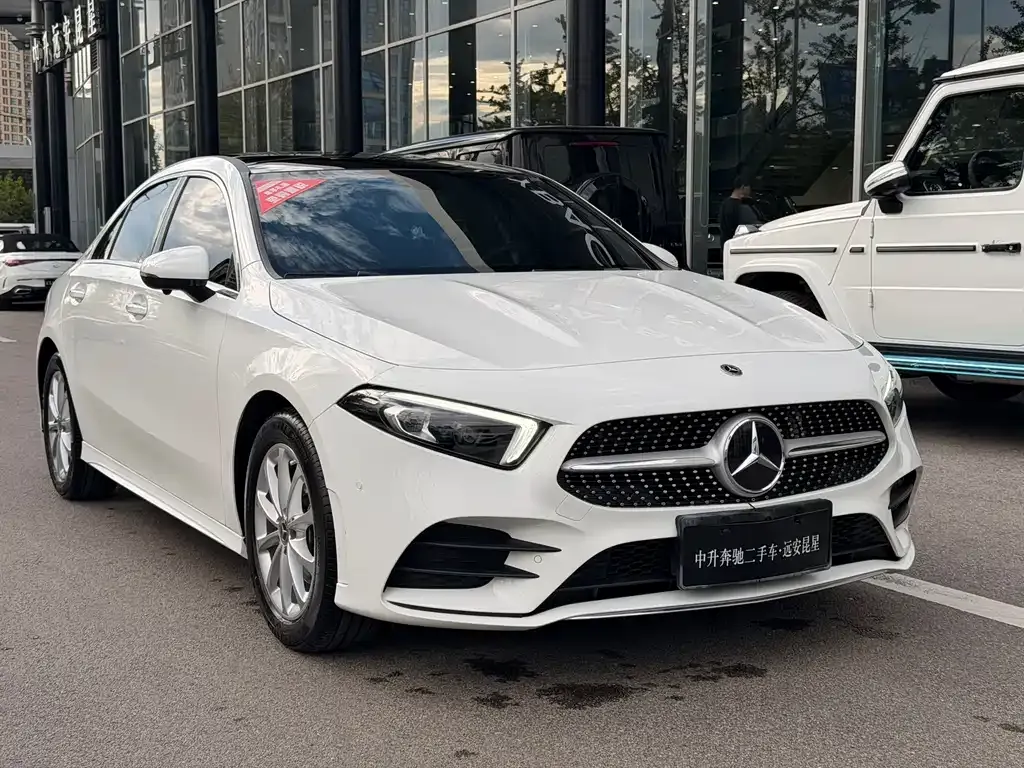 Mercedes-Benz A-Class — фото 8