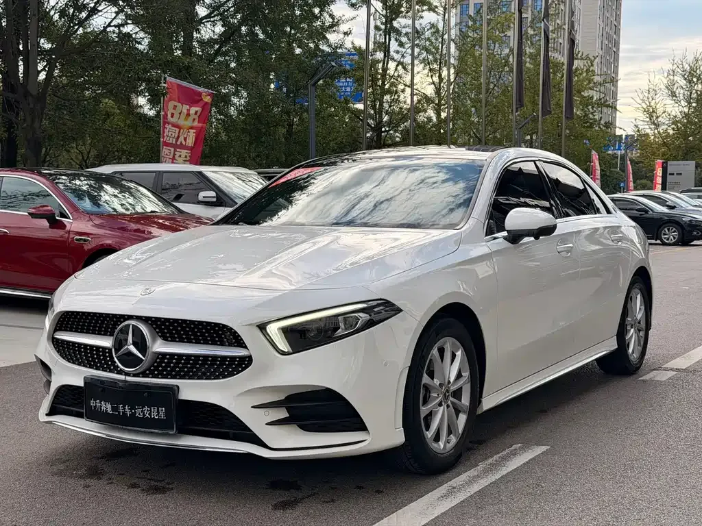 Mercedes-Benz A-Class — фото 10