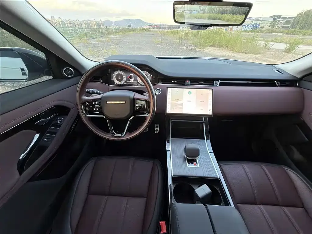 Land Rover Evoque — фото 7