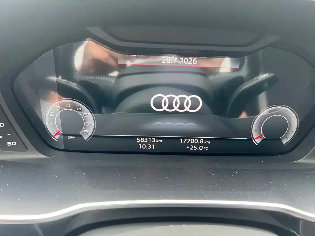 Audi Q3 — фото 2