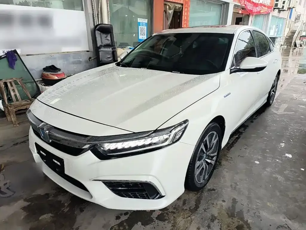 Honda Inspire — фото 1