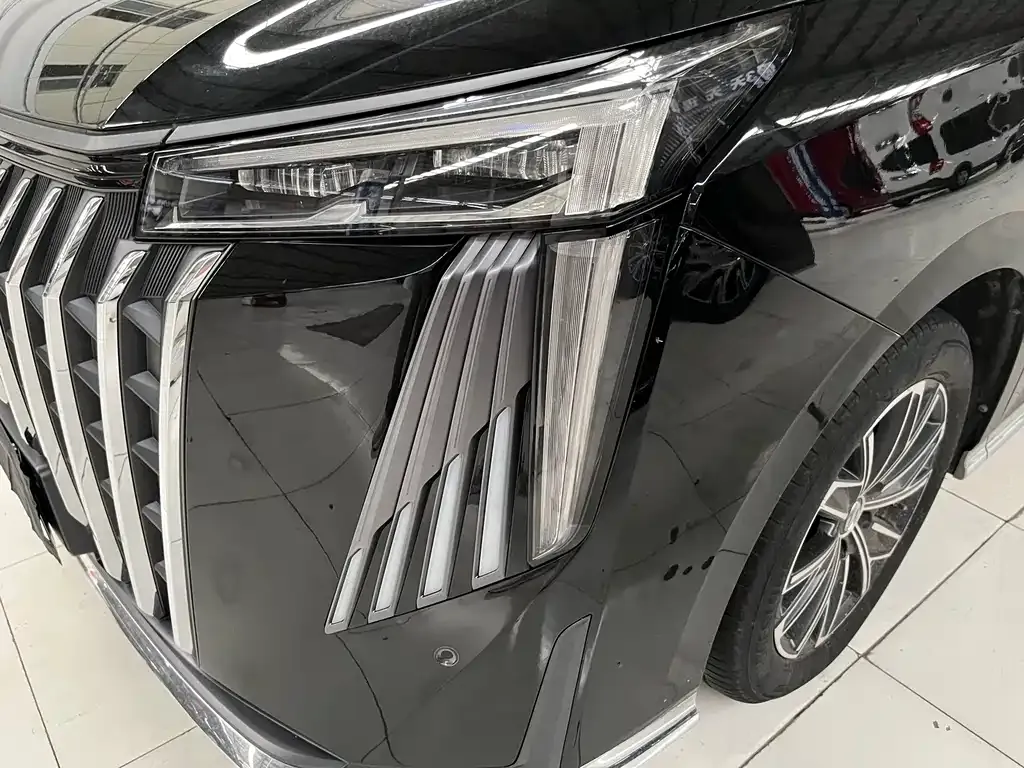 GAC Motor Trumpchi M8 — фото 7