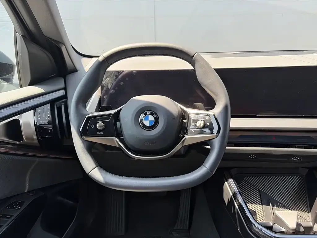 BMW X3 — фото 10