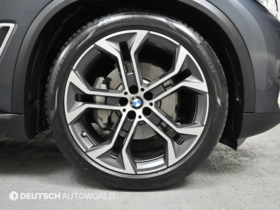 BMW X5 — фото 10
