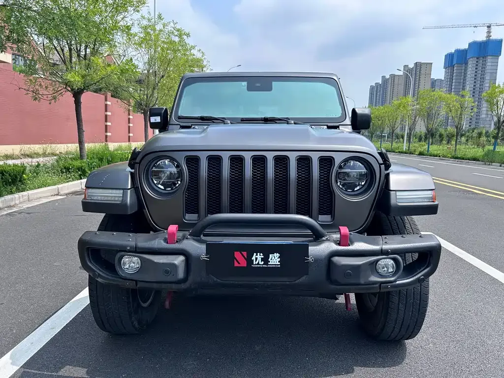 Jeep Wrangler — фото 6
