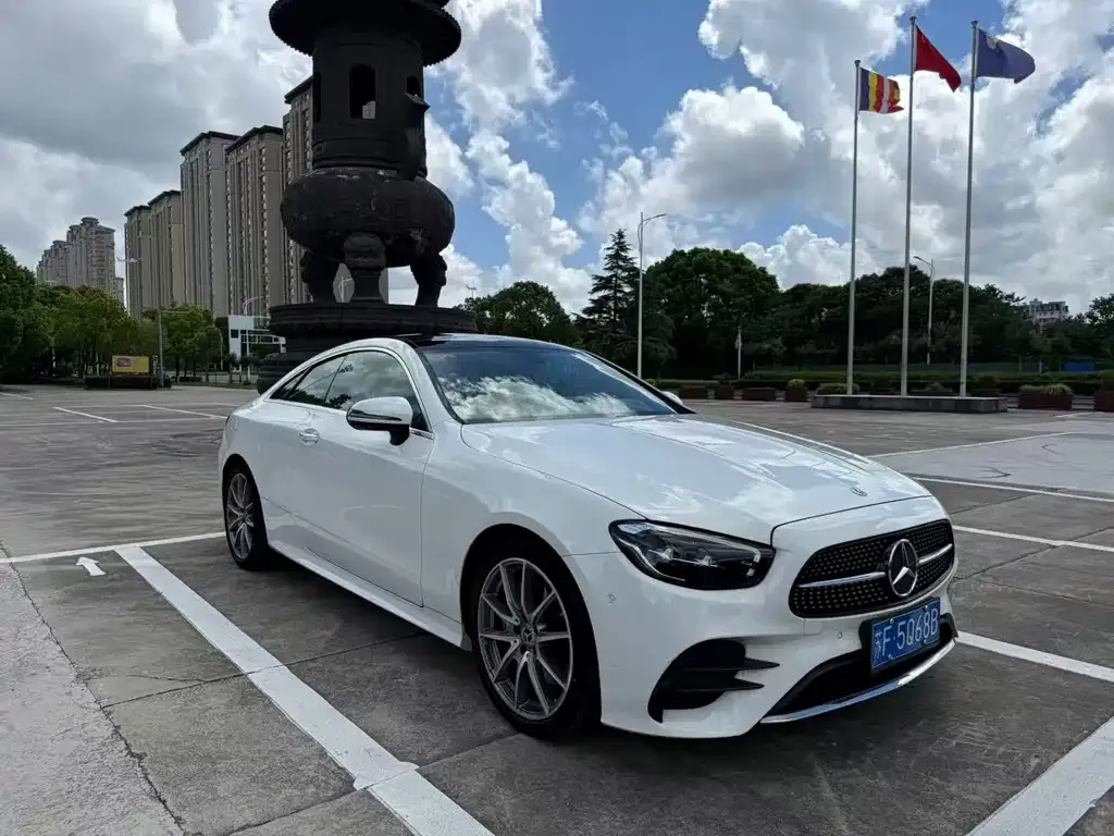 Mercedes-Benz E-Class (Import) — фото 3