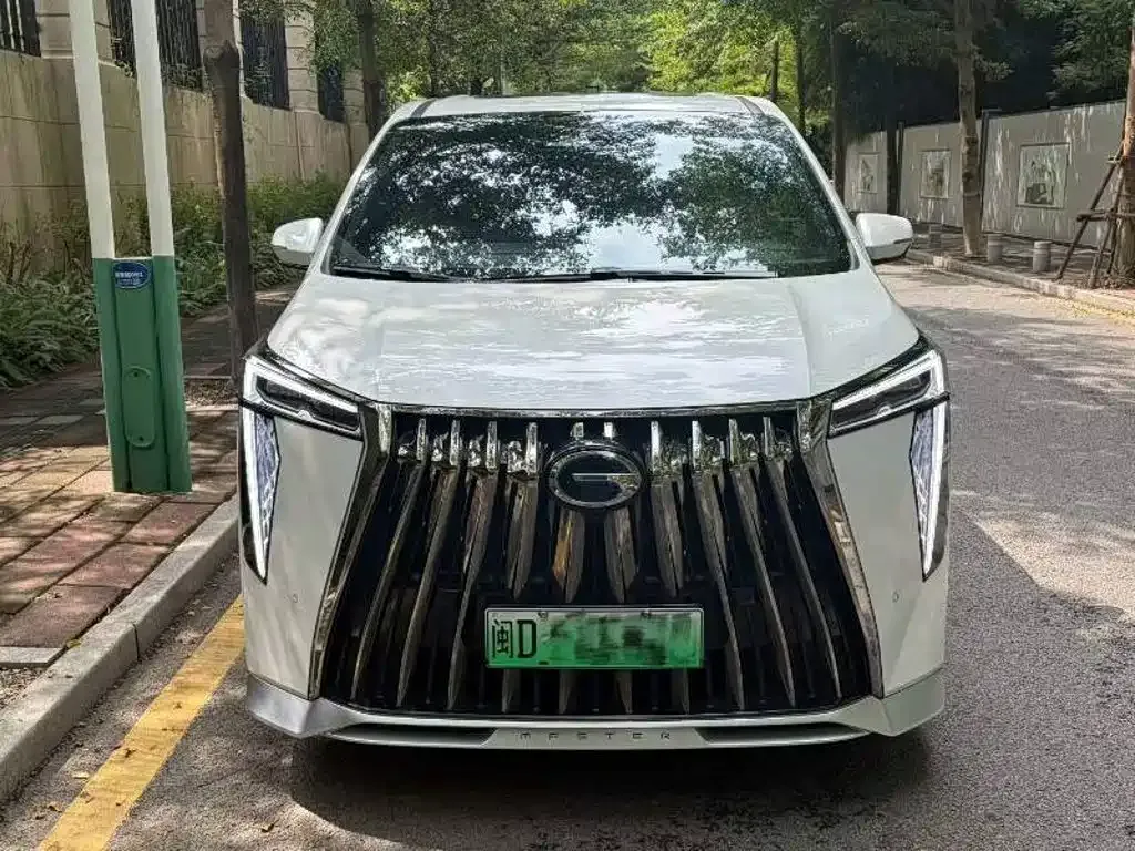 GAC Motor Trumpchi E9 — фото 3
