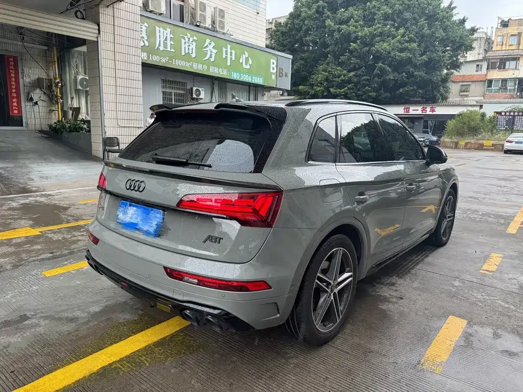 Audi SQ5 — фото 10