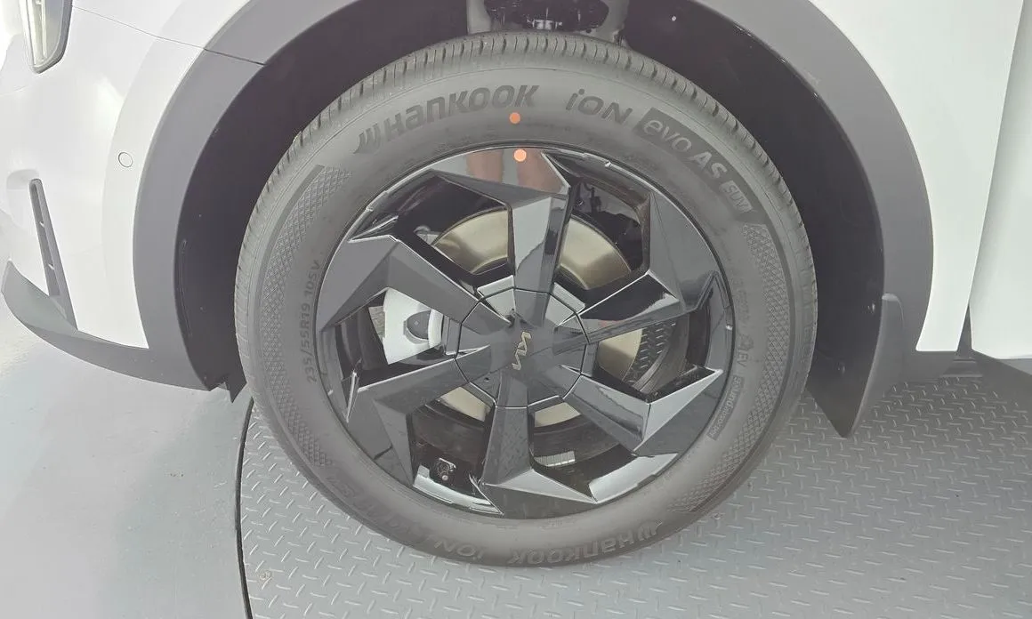 Kia Sorento — фото 2