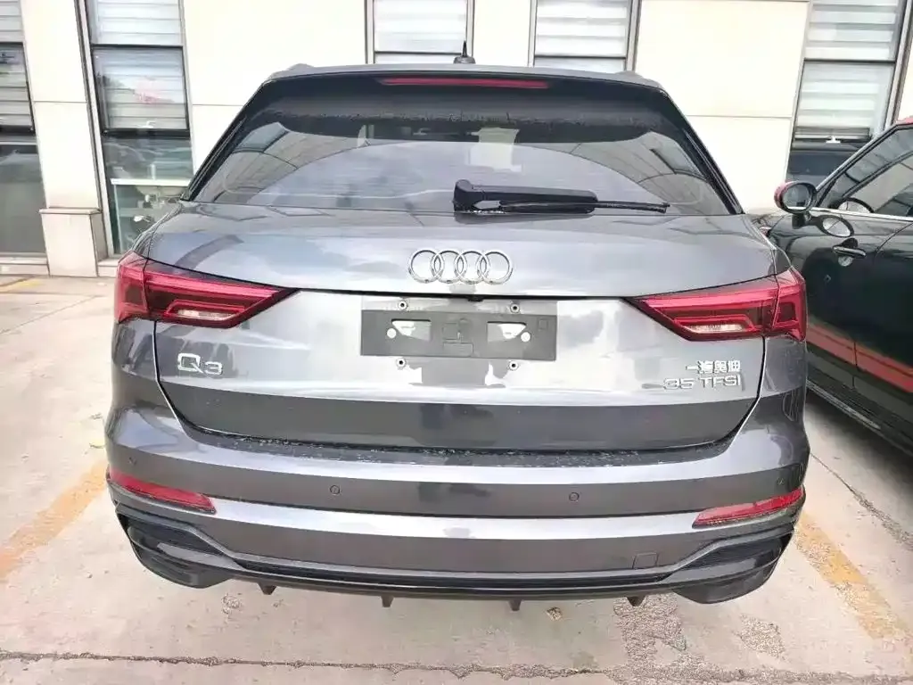 Audi Q3 — фото 7