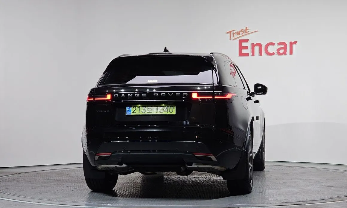 Land Rover Range Rover Velar — фото 9