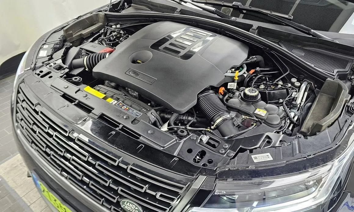 Land Rover Range Rover Velar — фото 10