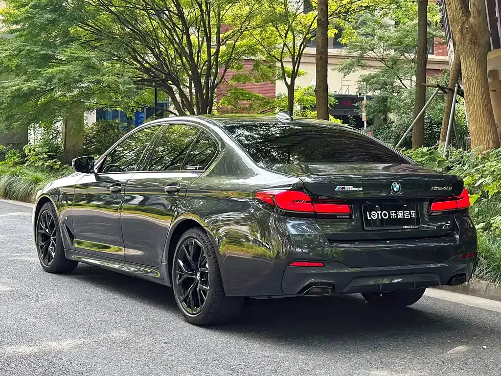 BMW 5 Series (Import) — фото 7