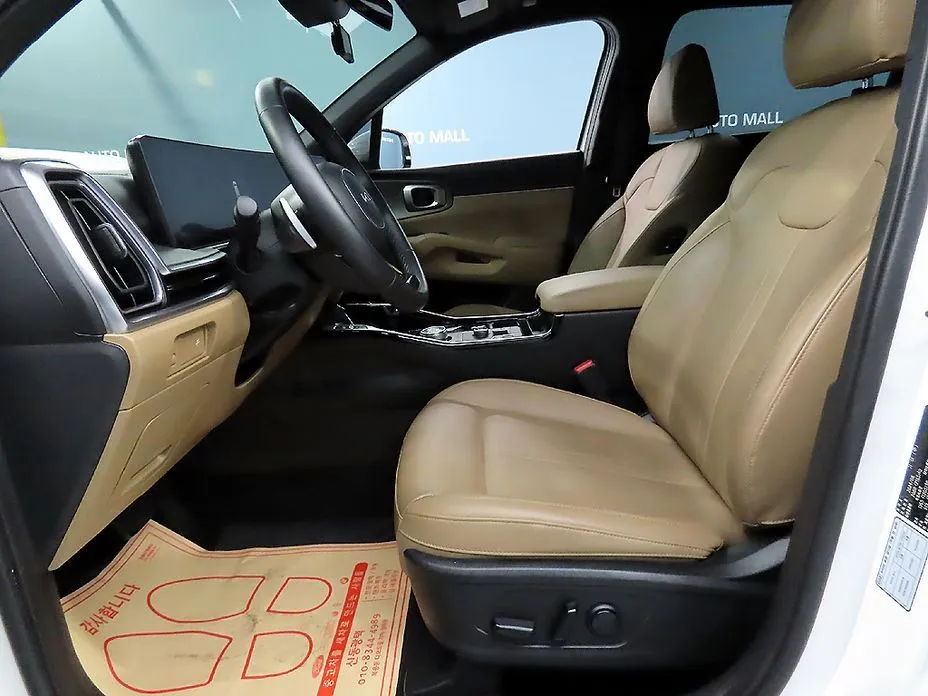 Kia Sorento — фото 7