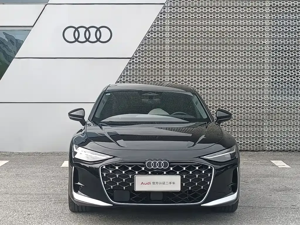 Audi A6L — фото 8
