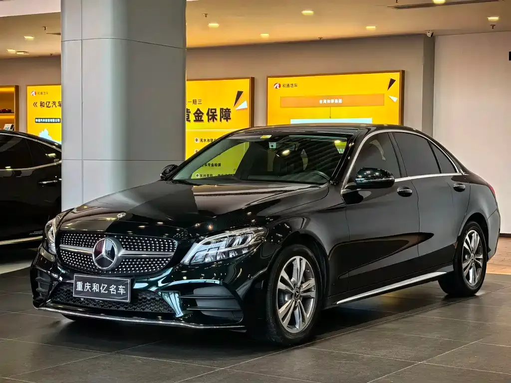 Mercedes-Benz C-Class — фото 1