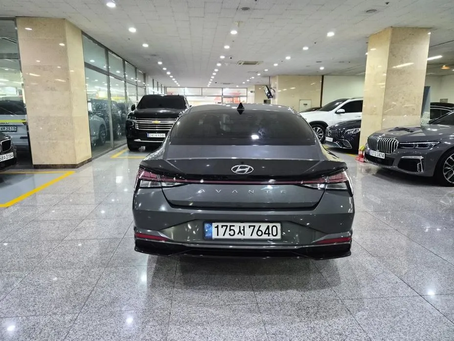 Hyundai AVANTE — фото 8
