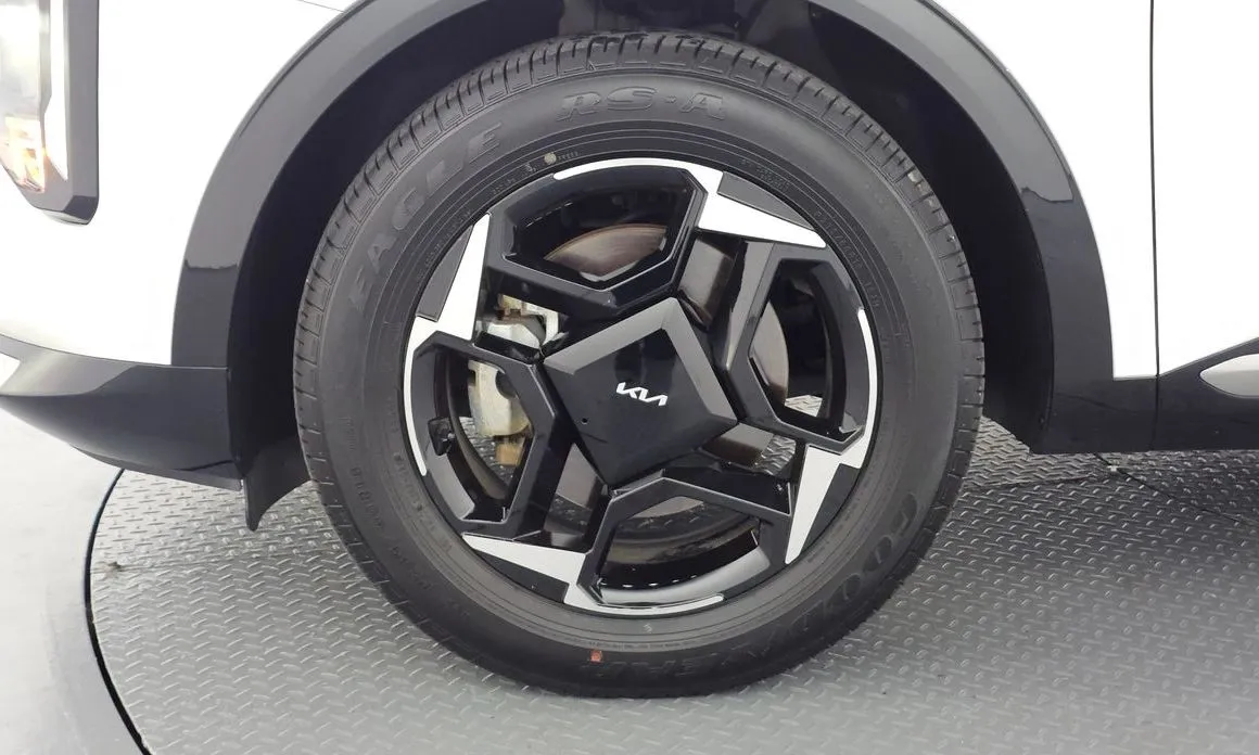 Kia Sportage — фото 4