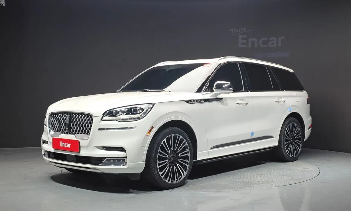 Lincoln Aviator — фото 1