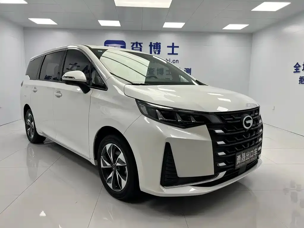 GAC Motor Trumpchi M6 — фото 7