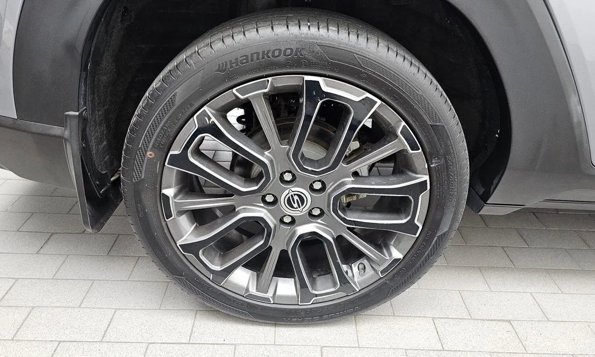 KG Mobility (Ssangyong) Torres — фото 9
