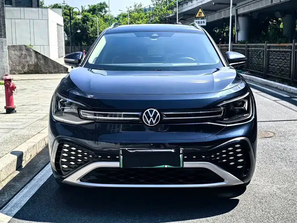 Volkswagen ID.6 Crozz — фото 10