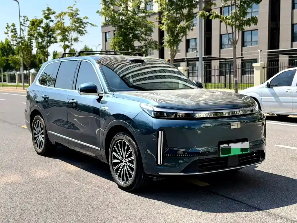 Geely Galaxy M9 — фото 6