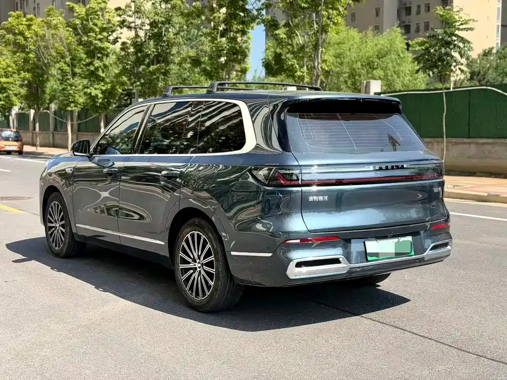 Geely Galaxy M9 — фото 7