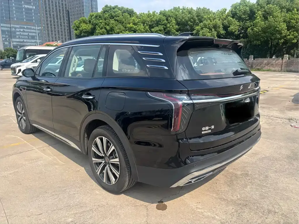 Hongqi HS7 PHEV — фото 8