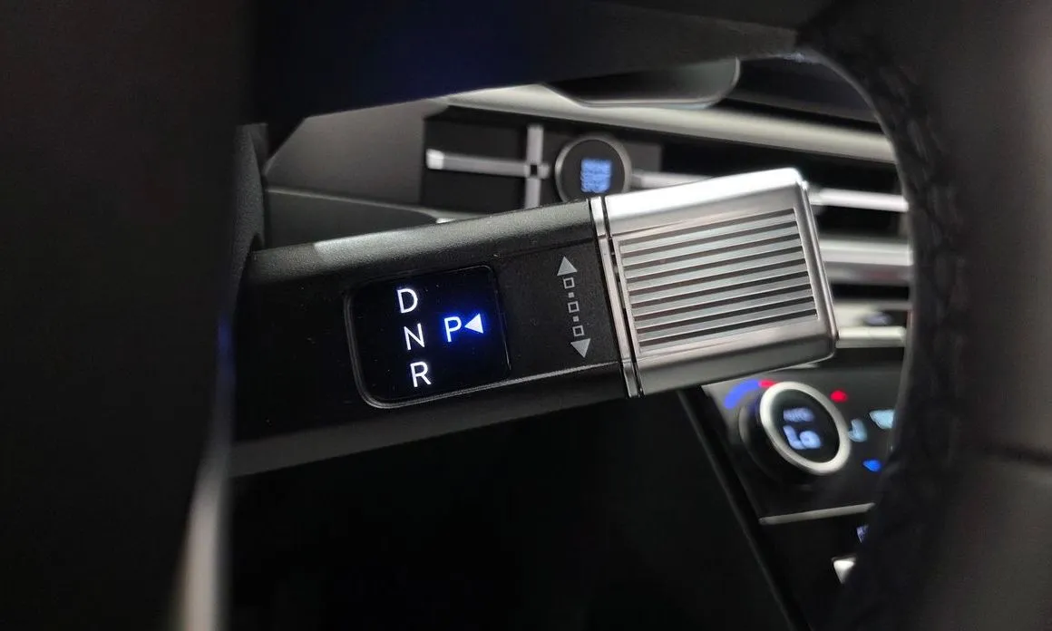 Hyundai Santafe — фото 4