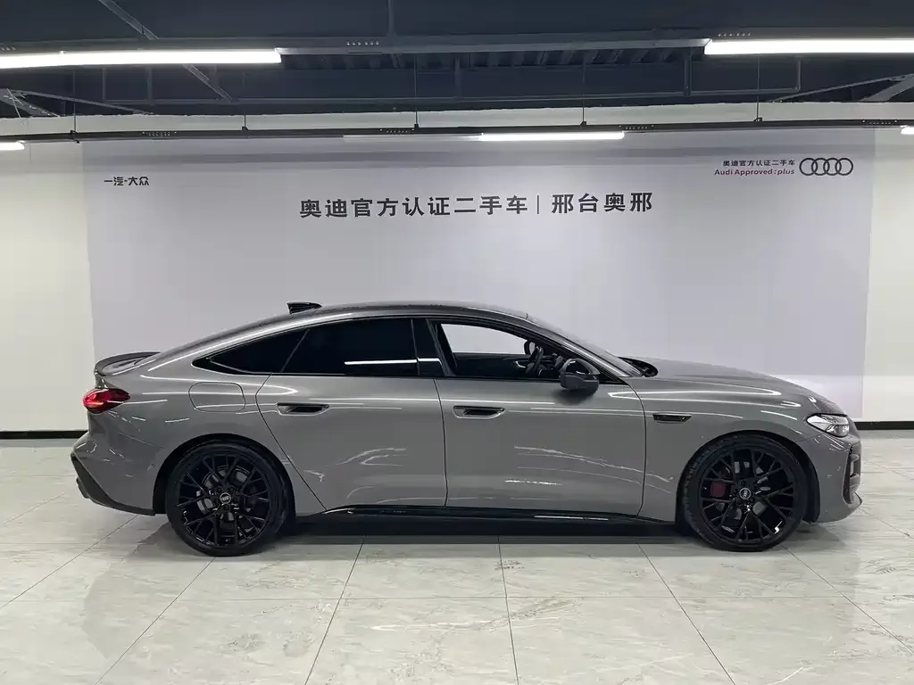 Audi A5L Sportback — фото 8