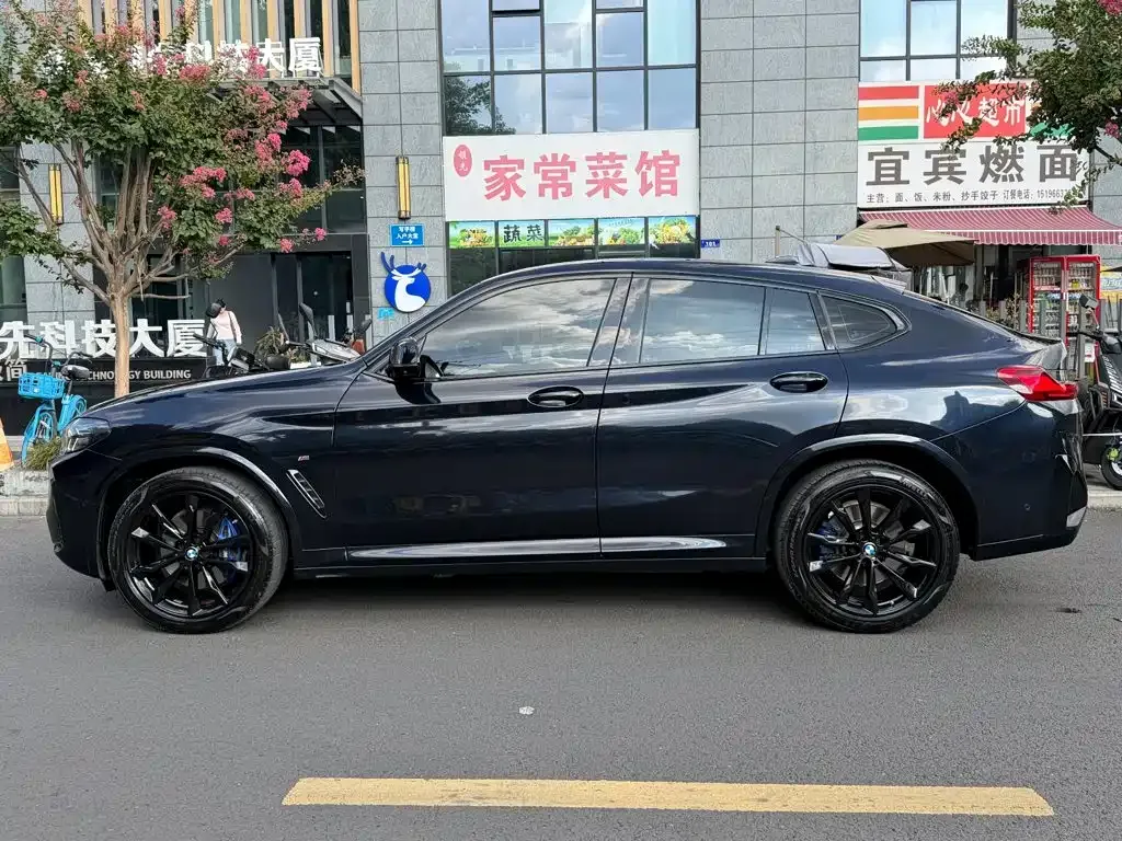 BMW X4 — фото 2