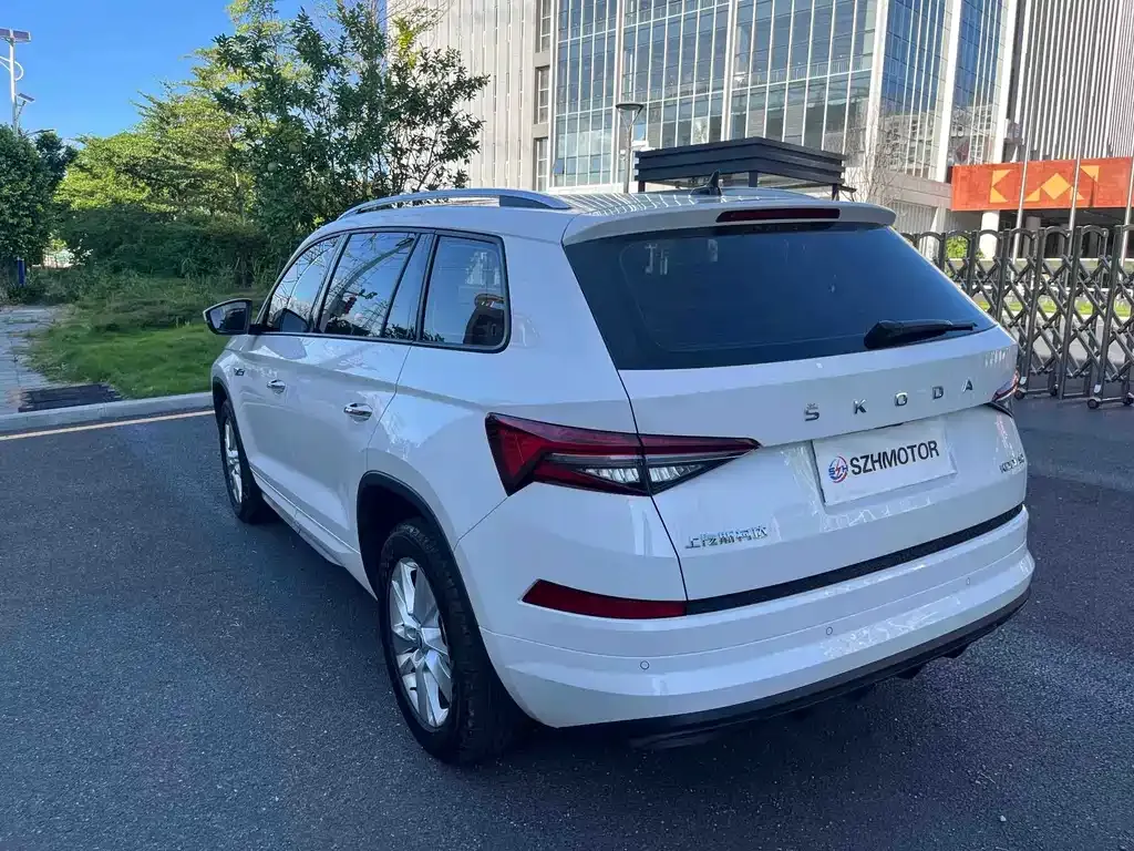 Skoda Kodiaq — фото 7