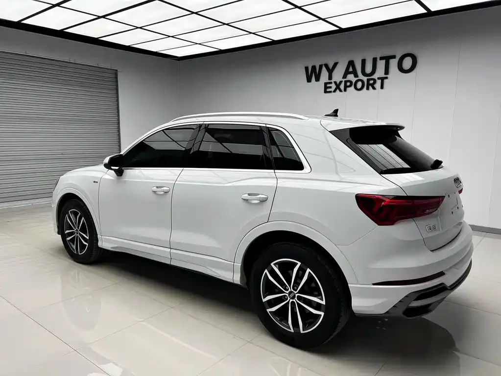 Audi Q3 — фото 10