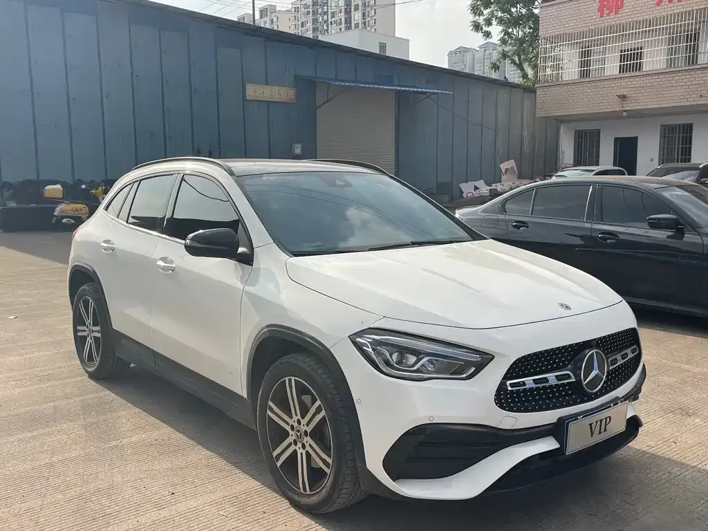 Mercedes-Benz GLA — фото 3