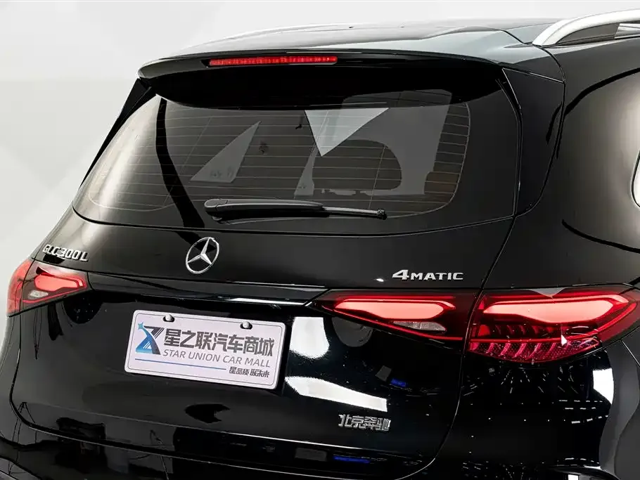 Mercedes-Benz GLC — фото 10