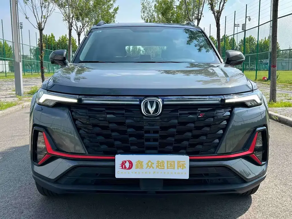 Changan CS35PLUS — фото 3