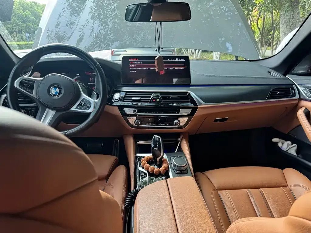BMW 5 Series (Import) — фото 3