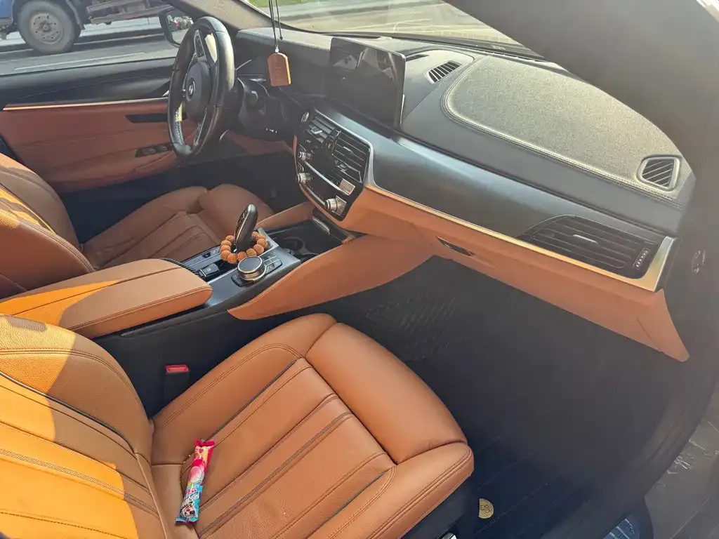BMW 5 Series (Import) — фото 4